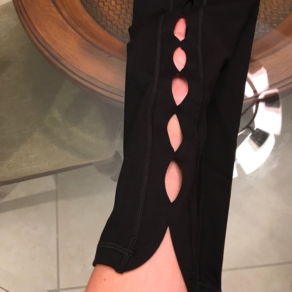 ❤️Knockout By Victoria Sport Tight ❤️ - Picture 4 of 4